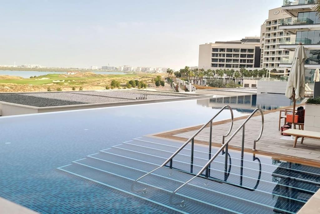 Luxury Apartment In Yas Island Abu Dhabi Ngoại thất bức ảnh